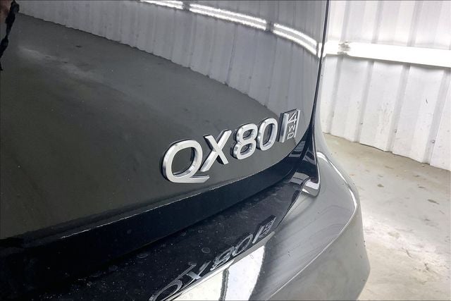 2027 INFINITI QX80 LUXE InStock