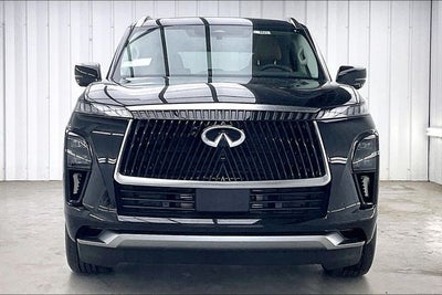 2027 INFINITI QX80 LUXE InStock