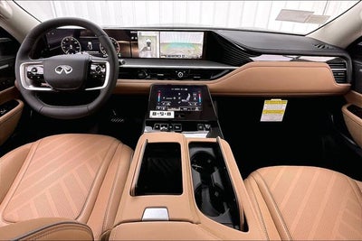 2027 INFINITI QX80 LUXE InStock
