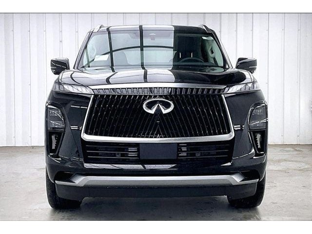2027 INFINITI QX80 LUXE InStock