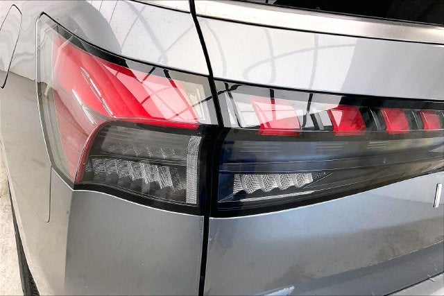 2027 INFINITI QX80 LUXE InStock