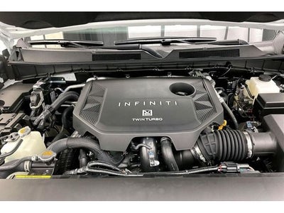 2027 INFINITI QX80 LUXE InStock