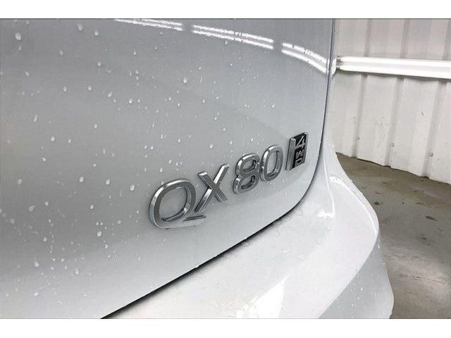 2027 INFINITI QX80 LUXE InStock