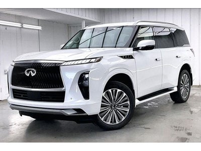 2027 INFINITI QX80 LUXE InStock