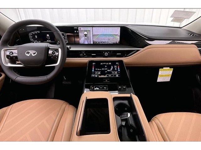 2027 INFINITI QX80 LUXE InStock