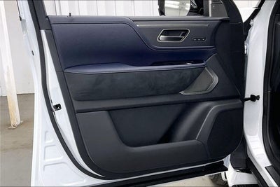 2027 INFINITI QX80 SPORT InStock