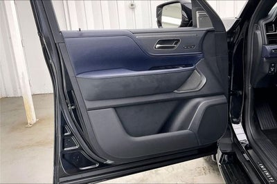 2027 INFINITI QX80 SPORT InStock