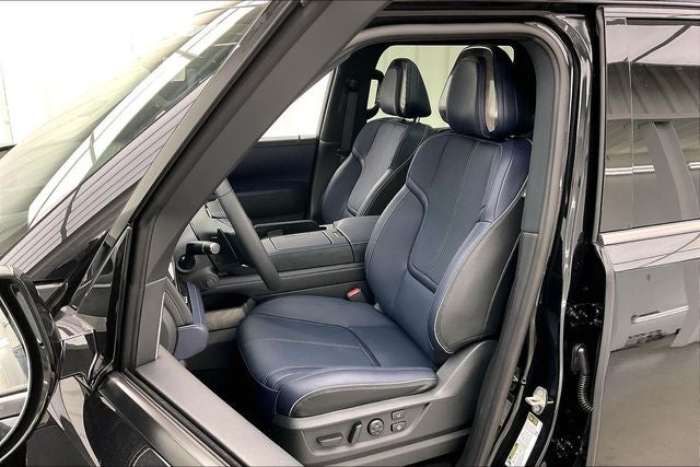 2027 INFINITI QX80 SPORT InStock
