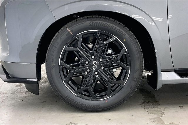 2027 INFINITI QX80 SPORT InStock