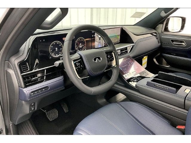 2027 INFINITI QX80 SPORT InStock