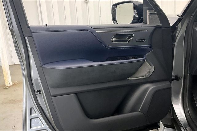 2027 INFINITI QX80 SPORT InStock