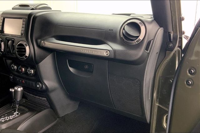 2016 Jeep Wrangler Willys Wheeler - Photo 17