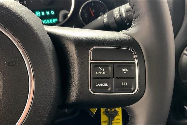 2016 Jeep Wrangler Willys Wheeler - Photo 23