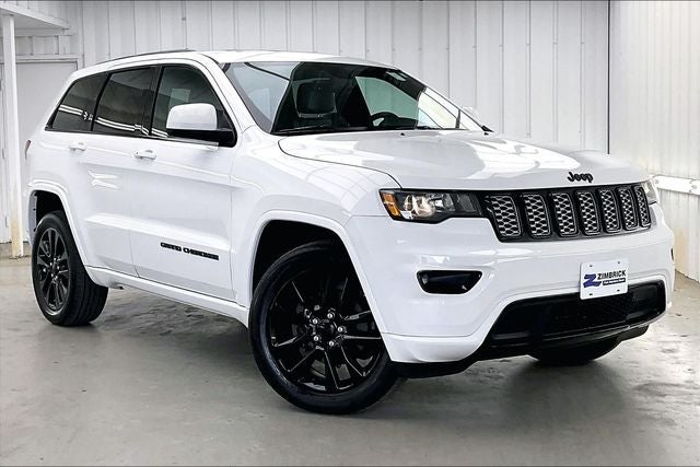 2018 Jeep Grand Cherokee Altitude 4WD's photo