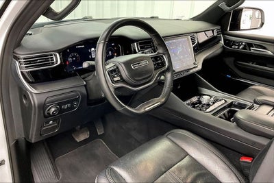 2023 Jeep Grand Wagoneer L Series II