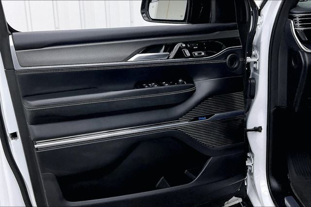 2023 Jeep Grand Wagoneer L Series II