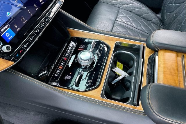 2022 Jeep Grand Wagoneer Series III