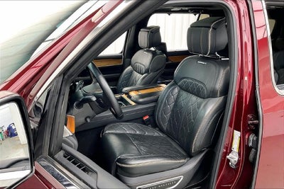 2022 Jeep Grand Wagoneer Series III