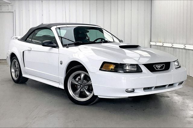 2004 Ford Mustang