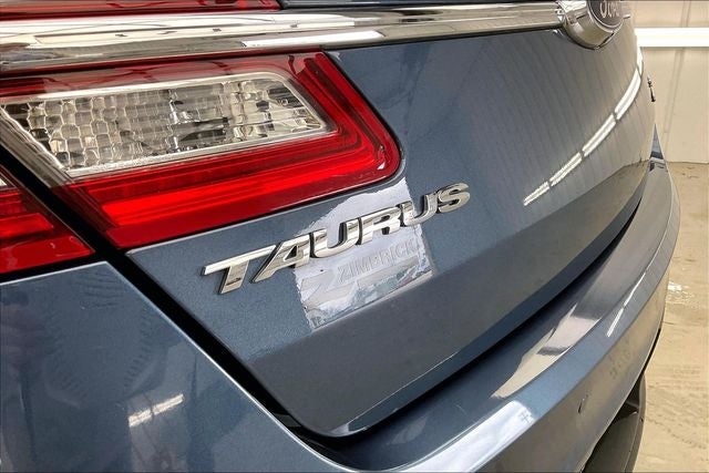 2019 Ford Taurus SEL