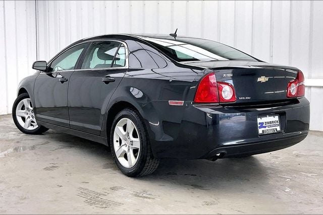 2011 Chevrolet Malibu LS 1LS