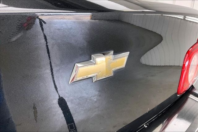 2011 Chevrolet Malibu LS 1LS