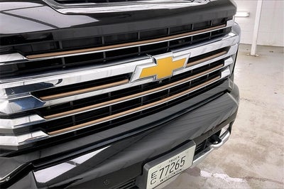 2022 Chevrolet Silverado 3500HD High Country