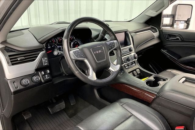 2018 GMC Yukon XL SLT - Photo 17