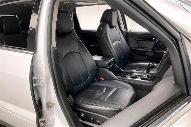 2016 Chevrolet Traverse 2LT 2LT