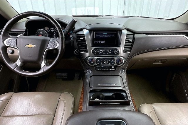 2016 Chevrolet Suburban LTZ - Photo 15