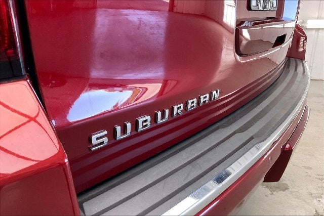 2016 Chevrolet Suburban LTZ - Photo 9