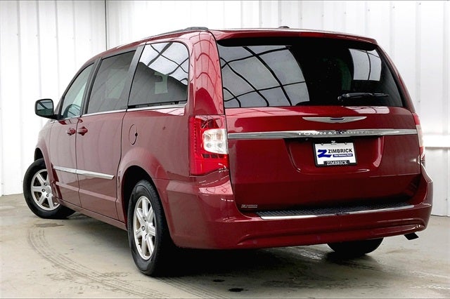 2012 Chrysler Town & Country Touring