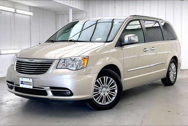 2014 Chrysler Town & Country Touring-L