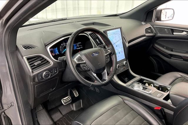 2021 Ford Edge ST Line
