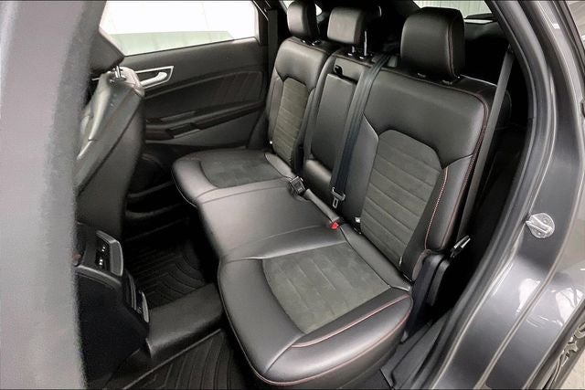 2021 Ford Edge ST Line