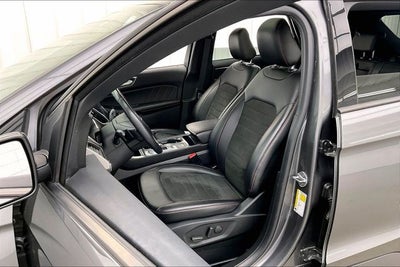 2021 Ford Edge ST Line