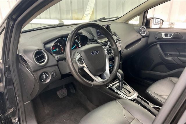 2014 Ford Fiesta Titanium - Photo 17
