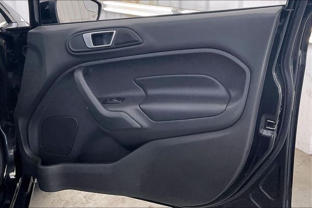 2014 Ford Fiesta Titanium - Photo 22