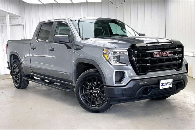 2021 GMC Sierra Base 4WD Crew Cab Short Box's photo