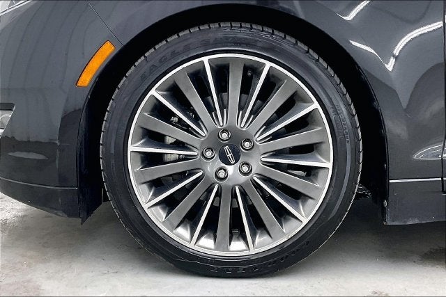 2014 Lincoln MKZ Base
