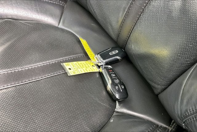 2014 Lincoln MKZ Base