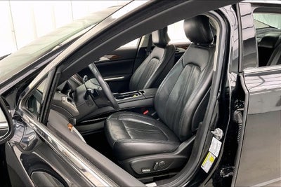 2014 Lincoln MKZ Base