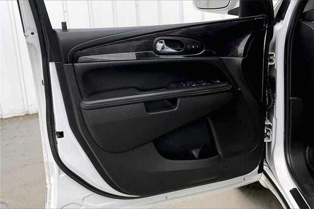 2017 Buick Enclave Leather Group