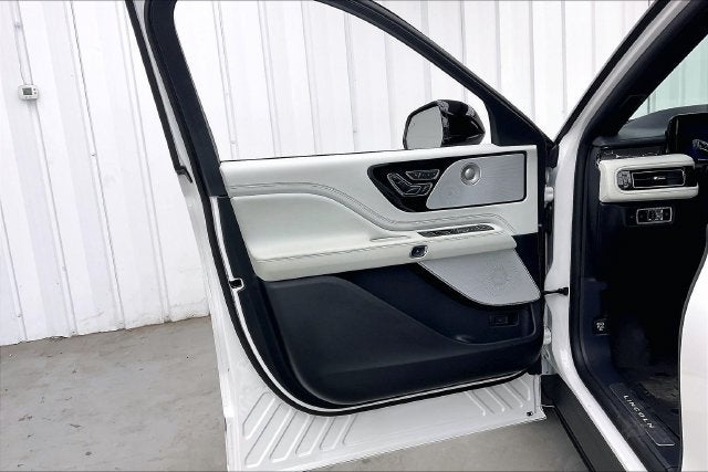 2025 Lincoln Aviator Black Label Premium