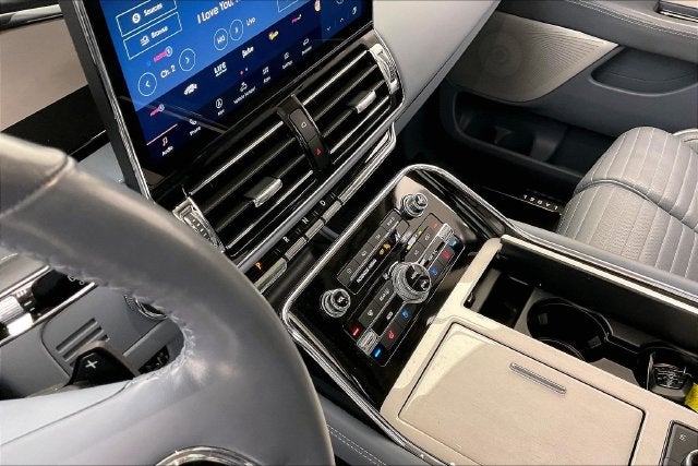 2023 Lincoln Navigator Black Label - Photo 16
