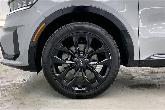 2022 Kia Sorento SX - Photo 10