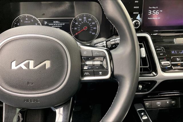 2022 Kia Sorento SX - Photo 24
