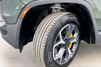 2023 Rivian R1S Adventure