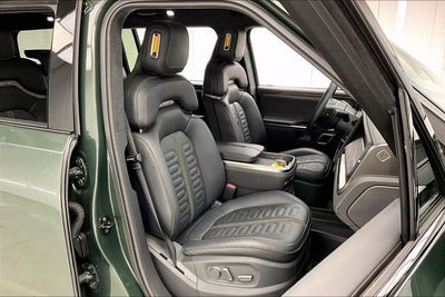 2023 Rivian R1S Adventure