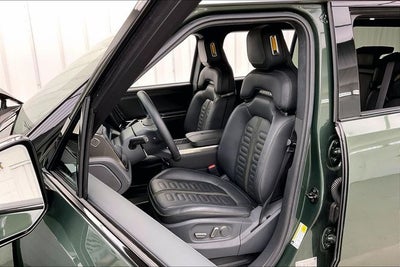 2023 Rivian R1S Adventure